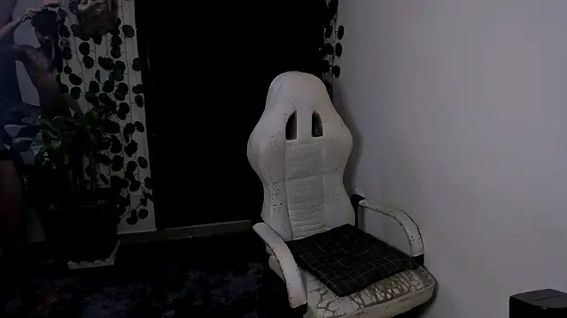 Young laroi online show from February 23, 2025, 5:12 am