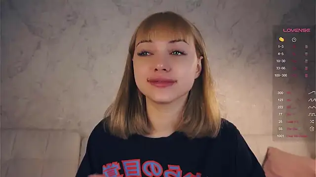 KateDolphin online show from March 17, 2025, 5:49 pm