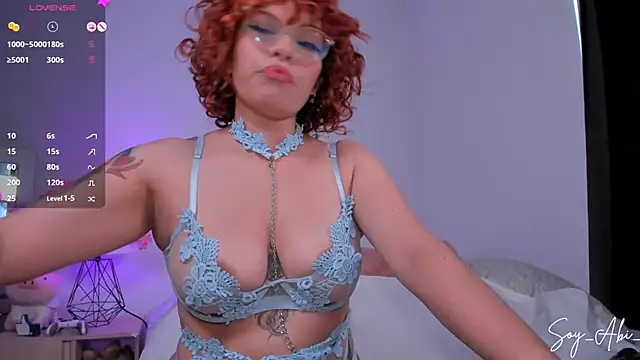 soy abi  online show from February 25, 2025, 10:09 pm