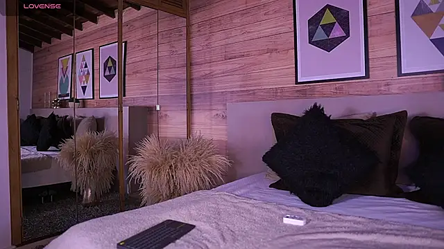 AmmyScott online show from November 28, 2025, 7:25 pm