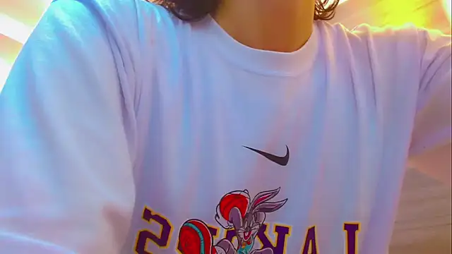 Sr BonnyEthan online show from March 26, 2026, 12:58 pm