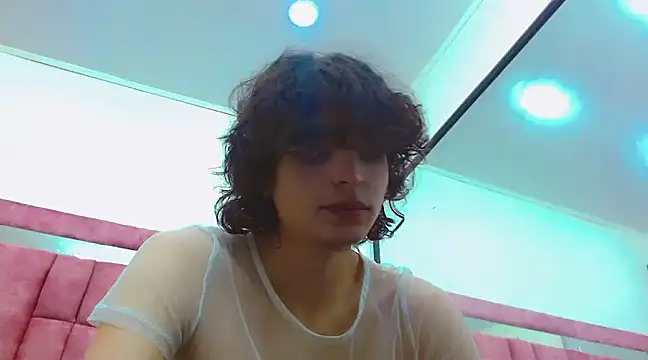 Sr BonnyEthan online show from February 17, 2025, 2:06 pm