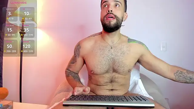 Snapshot of jacob_stud18_ chatting on August 5, 2026, 10:26 pm jacob stud18 online show from August 5, 2026, 10:26 pm
