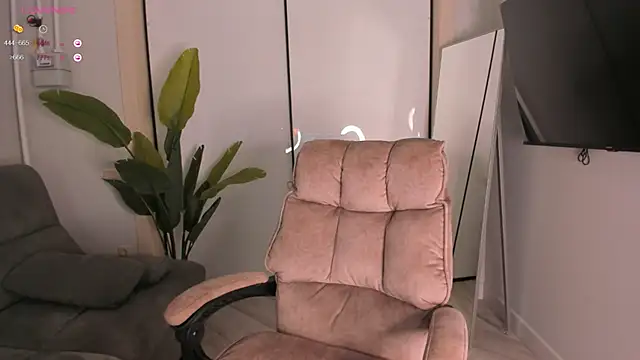 helen ramsay online show from October 3, 2025, 3:02 pm