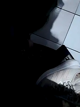 jojokom99 online show from February 9, 2026, 6:06 pm