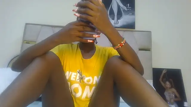 Fine assie online show from March 17, 2025, 1:14 am