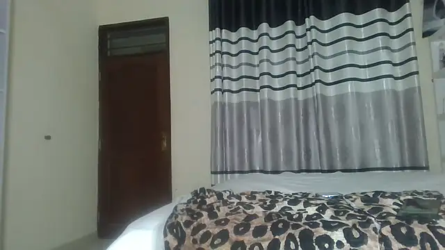 Fine assie online show from September 25, 2025, 5:41 pm