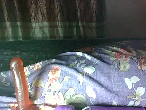 Snapshot of sweet_iddah chatting on March 9, 2025, 8:31 pm sweet iddah online show from March 9, 2025, 8:31 pm