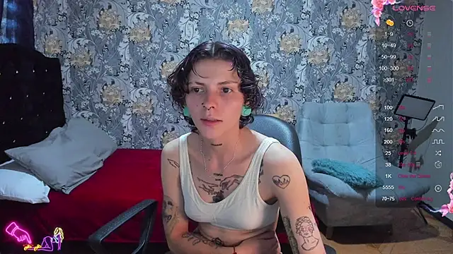 pretty cristal69 online show from July 12, 2026, 4:52 pm