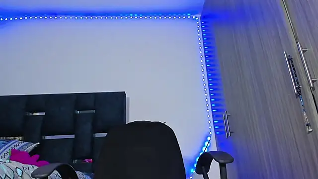 Lagosanthos online show from February 4, 2025, 8:17 pm