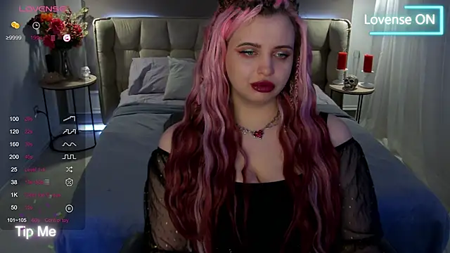 Miss Maya Mils online show from March 10, 2025, 4:17 am