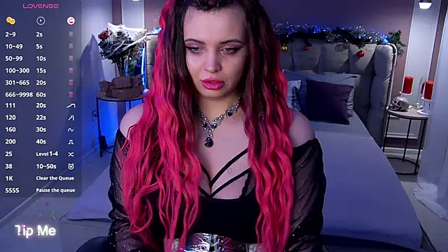 Miss Maya Mils online show from December 20, 2025, 12:57 am