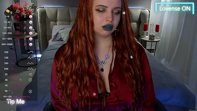 Miss Maya Mils online show from March 18, 2025, 4:07 am