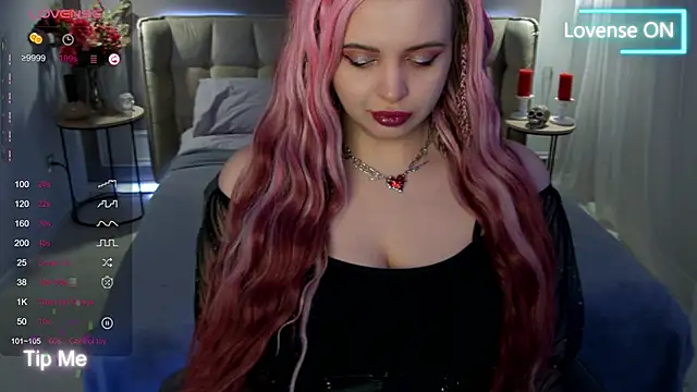 Miss Maya Mils online show from March 10, 2025, 1:12 am