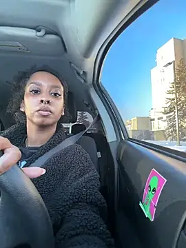 Your Paris online show from February 19, 2026, 3:31 pm