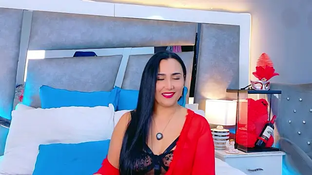 Evangeline Taylorr online show from October 18, 2025, 7:38 pm