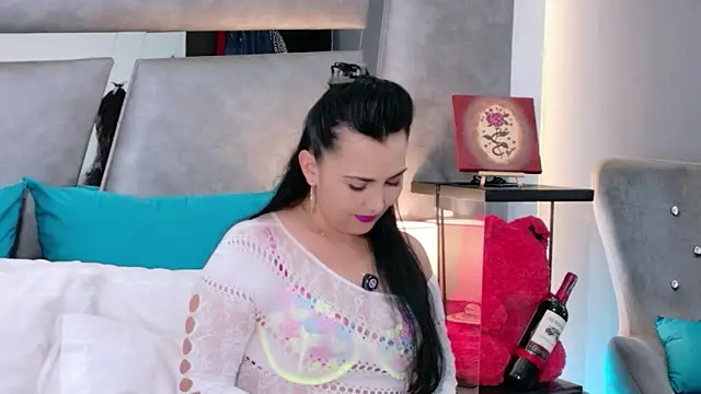 Evangeline Taylorr online show from February 27, 2026, 7:24 pm