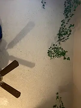 magicalc00ch online show from March 16, 2025, 9:37 pm