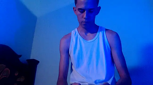 isaaclatino online show from March 21, 2025, 4:17 am