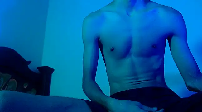 isaaclatino online show from March 20, 2025, 3:02 am