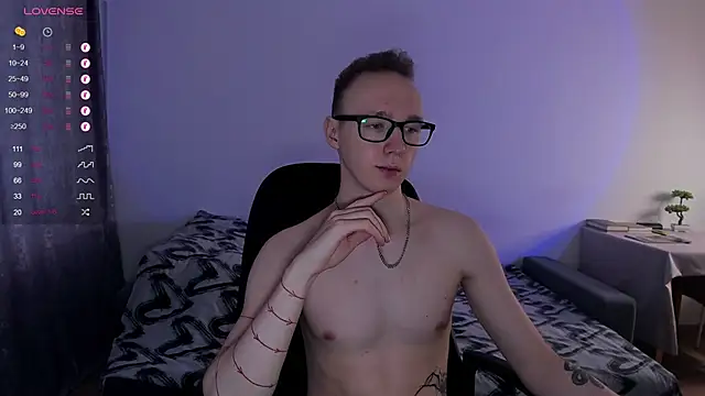 Alex silents online show from March 17, 2025, 1:08 pm