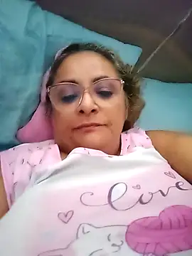 Snapshot of BBW_salome chatting on March 22, 2025, 5:20 pm BBW salome online show from March 22, 2025, 5:20 pm