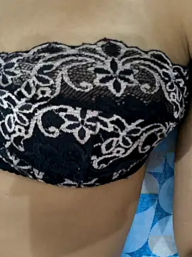 fernandasweet online show from January 23, 2025, 11:15 pm