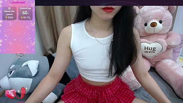 Amila-xoxo online show from December 22, 2025, 1:06 am