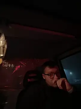 ionut9879 online show from January 27, 2025, 4:41 am