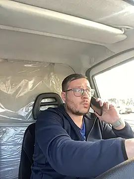 ionut9879 online show from March 6, 2025, 8:41 am