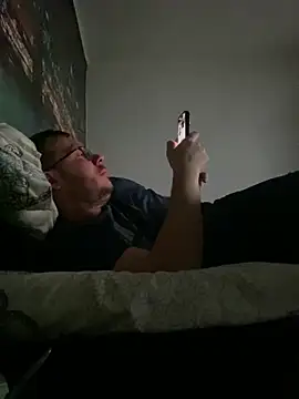 ionut9879 online show from November 25, 2025, 1:22 pm