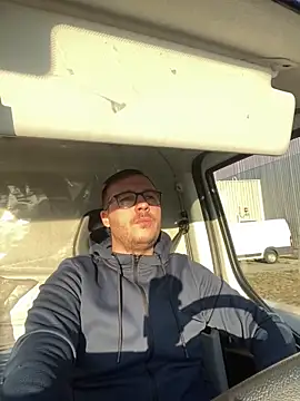 ionut9879 online show from March 6, 2025, 5:35 am