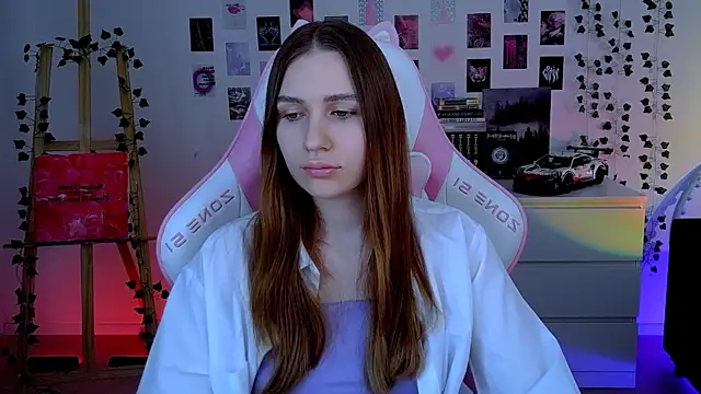 AliceCharmy online show from October 11, 2025, 6:25 am