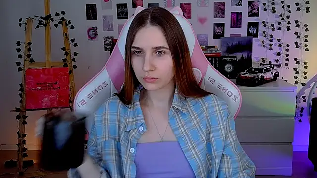 AliceCharmy online show from September 14, 2025, 11:10 am