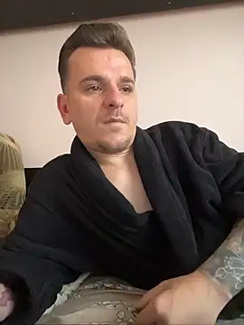 Huge cock22cm online show from March 30, 2026, 6:48 am