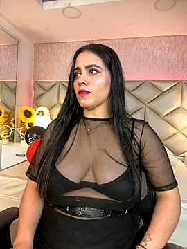 Brenda Garcia online show from October 3, 2025, 8:10 pm