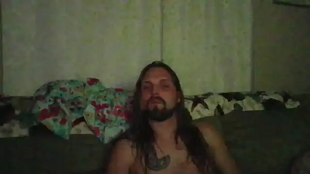Snapshot of VitaminDrewFl chatting on July 3, 2026, 2:51 am VitaminDrewFl online show from July 3, 2026, 2:51 am