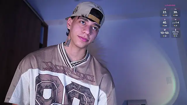 Josep Davies online show from November 24, 2025, 9:48 pm