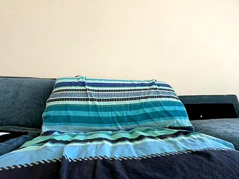 mouser21212 online show from October 22, 2025, 7:24 pm