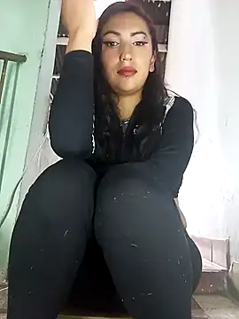 LucyStrike  online show from October 10, 2025, 10:10 pm