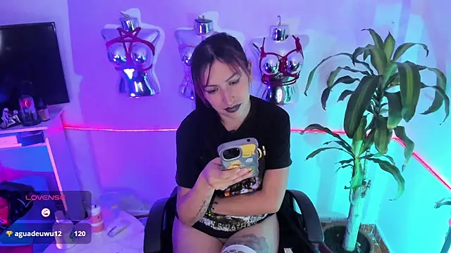 LucyStrike  online show from May 16, 2026, 12:09 am