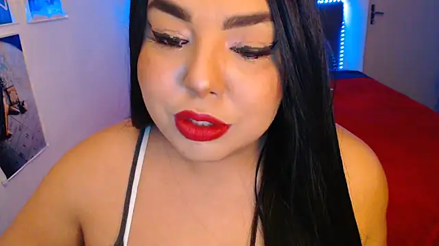 Snapshot of Internacionalist7 chatting on September 9, 2025, 10:30 pm Internacionalist7 online show from September 9, 2025, 10:30 pm