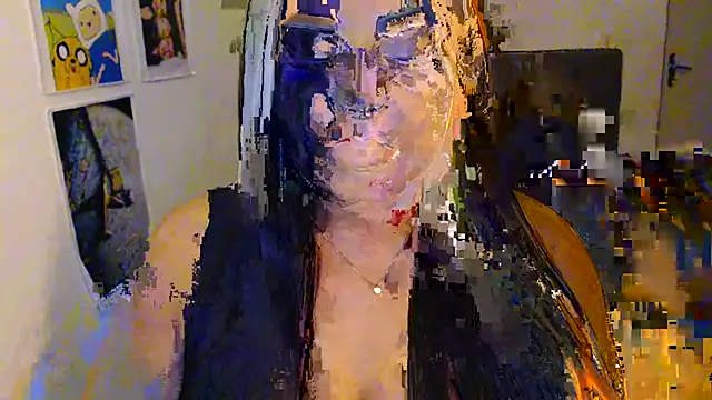 Snapshot of Internacionalist7 chatting on October 4, 2025, 12:12 am Internacionalist7 online show from October 4, 2025, 12:12 am