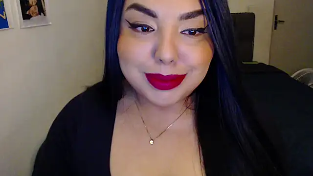 Snapshot of Internacionalist7 chatting on October 20, 2025, 7:25 pm Internacionalist7 online show from October 20, 2025, 7:25 pm