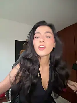Dahian-peach online show from May 23, 2026, 10:20 pm