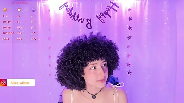 Snapshot of Alice_winter_ chatting on January 20, 2025, 12:25 am Alice winter online show from January 20, 2025, 12:25 am