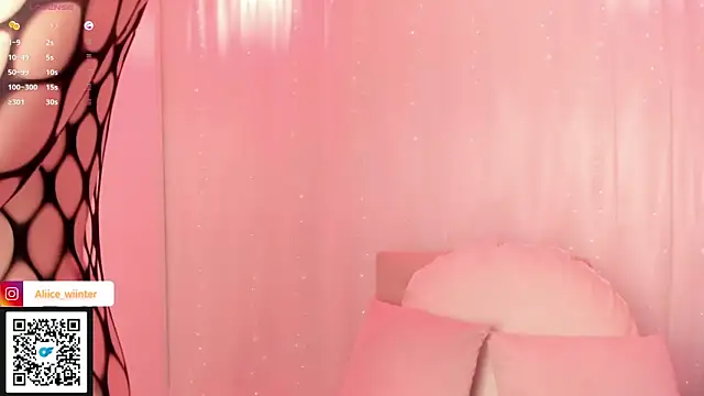 Snapshot of Alice_winter_ chatting on September 13, 2025, 6:08 pm Alice winter online show from September 13, 2025, 6:08 pm