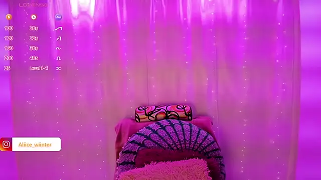 Snapshot of Alice_winter_ chatting on February 24, 2025, 9:09 pm Alice winter online show from February 24, 2025, 9:09 pm