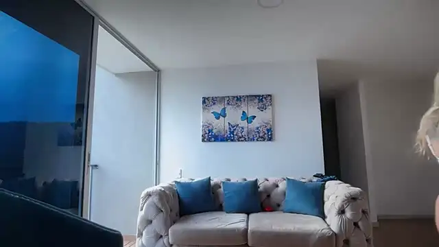 candy-sam28 online show from February 12, 2026, 10:09 pm