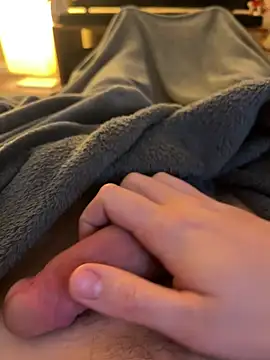 HannesDicks online show from December 14, 2024, 9:40 am